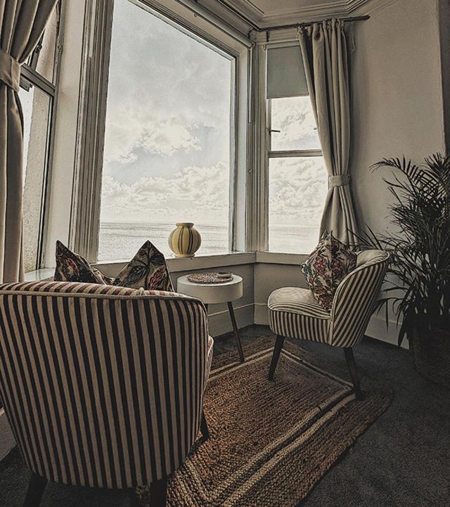 Mor Heli Guest House Criccieth Bagian luar foto